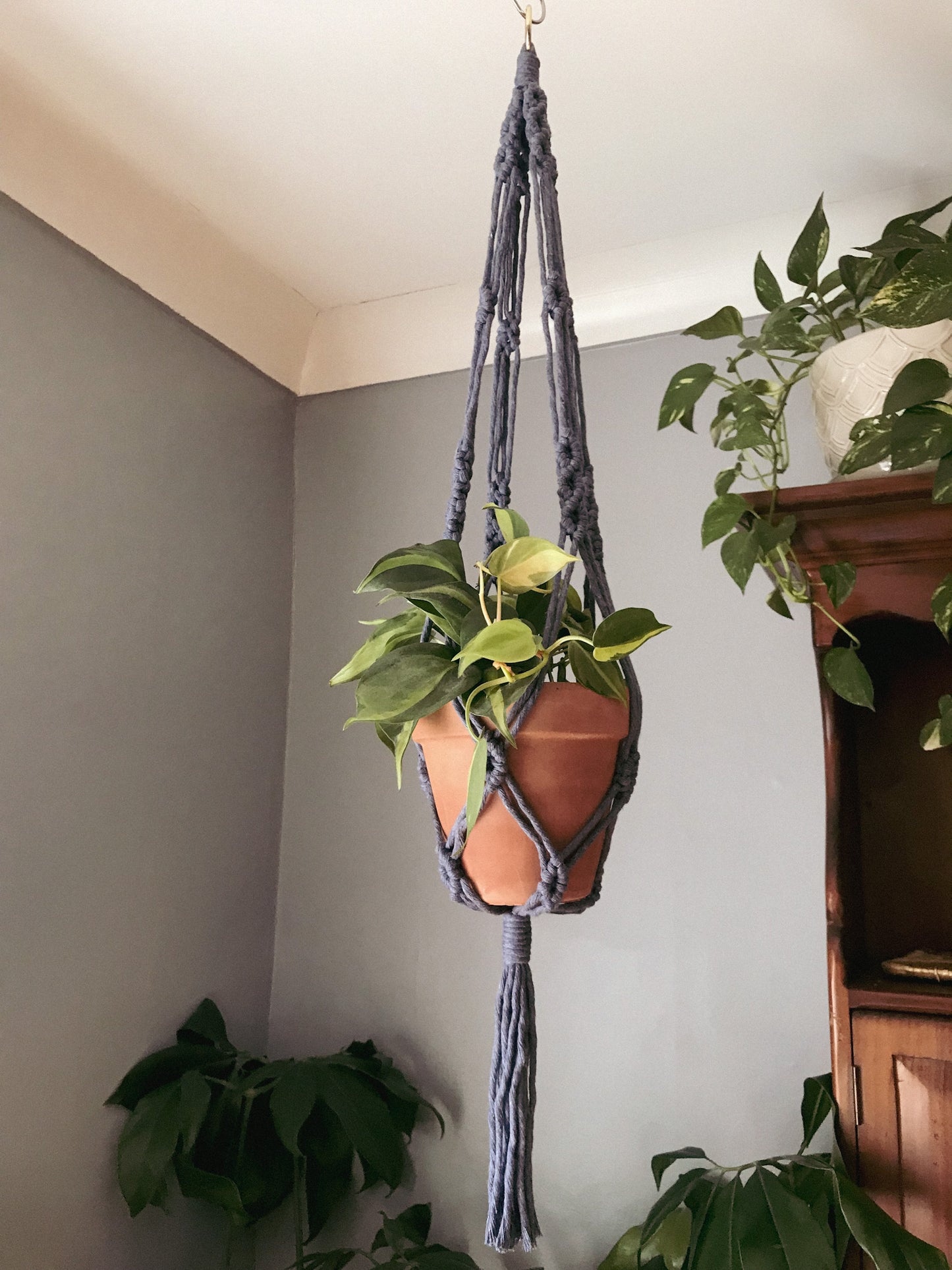 Triple Diamond Plant Hanger